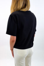T-Shirt Stella z poduszkami w ramionach - obrazek 2